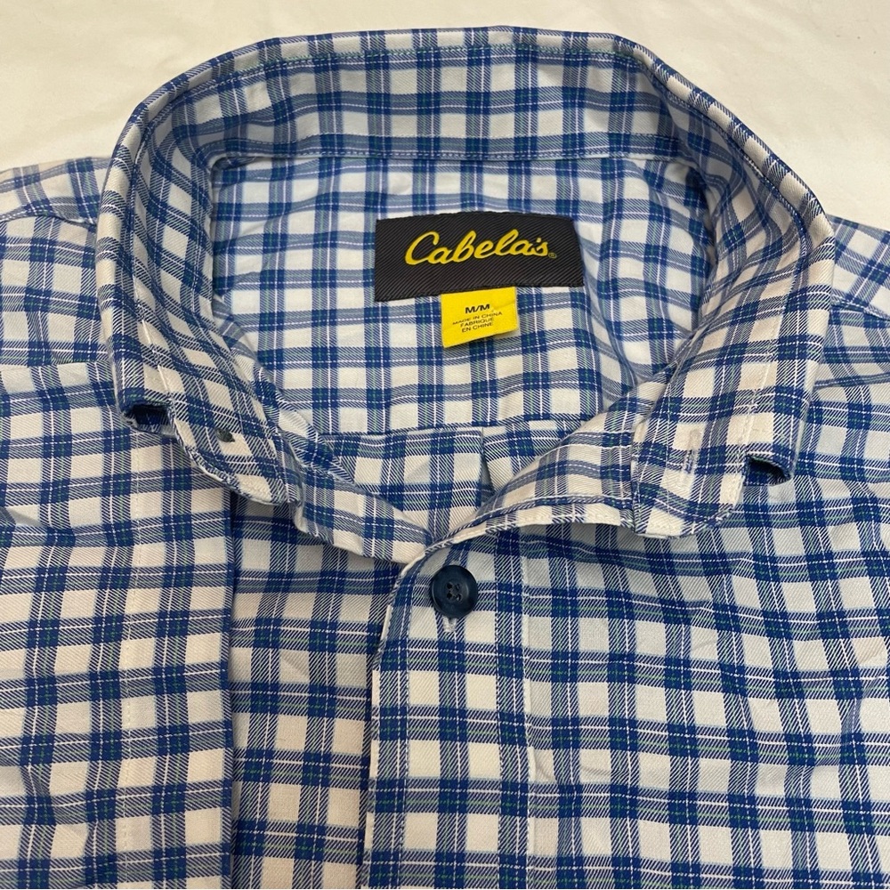 Cabela's White and Blue Plaid Men's Short Sleeve Shirt Outdoor Gear Medium